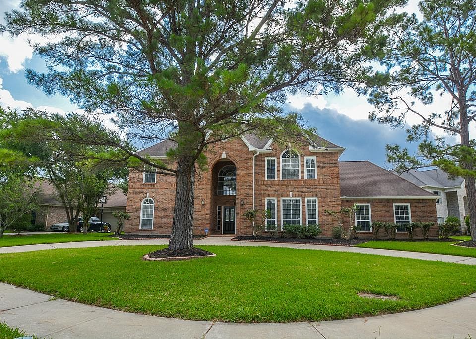 1st image of 3023 Hollinwell Dr