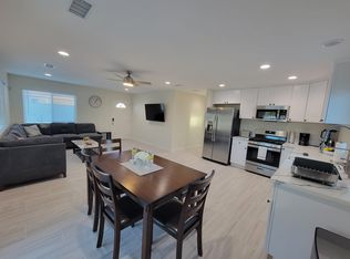 1314 Mar Les Dr #2, Santa Ana, CA 92706