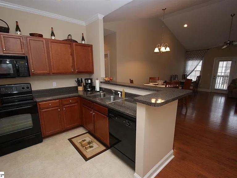 358 Easterlin Way — Photo 2