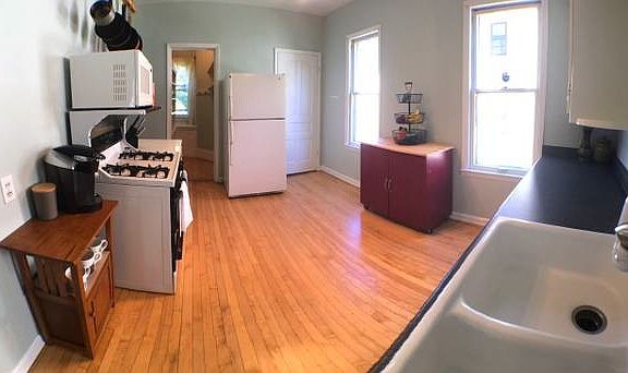 4th image of 2625 N Murray Ave