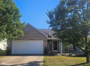 1157 Harvest Ridge Cir, Franklin, IN 46131