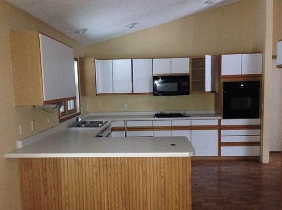 3rd image of 150050 Wineberry Ln