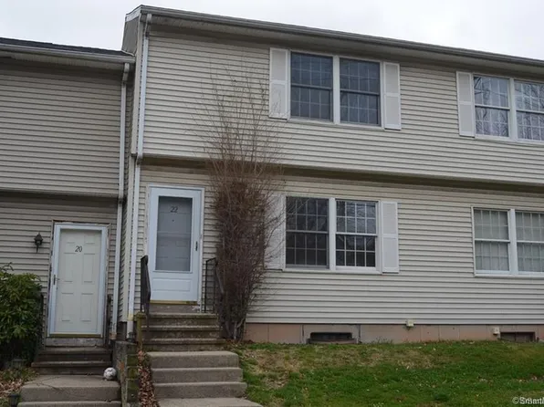 22 Chamberlain St #22, East Haven, CT 06512