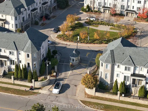 9133 Bayview Ave #99, Richmond Hill, ON L4B 4C5