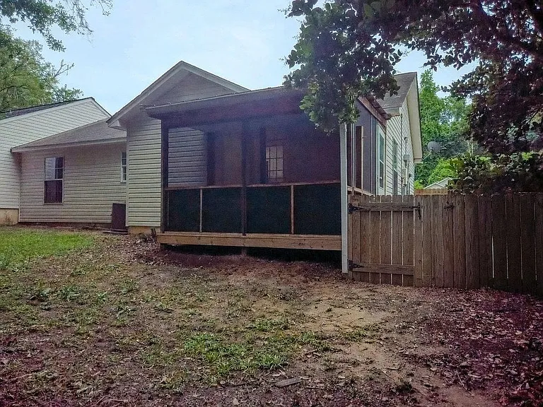 2708 Oak Park Ct — Photo 7