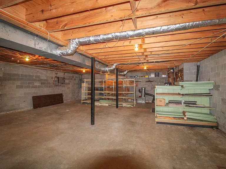 530 Rose St — Photo 25