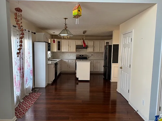 4204 Brownsboro Glen Rd — Photo 11