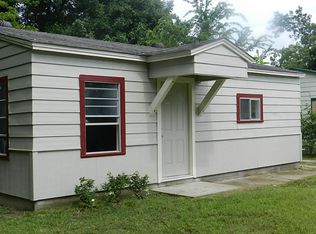 202 S Leroy St, Texas City, TX 77591