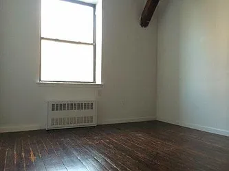 Rented by Urban Ambiance