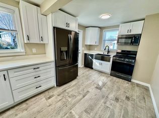 65 Park Ave FLOOR 1, Hull, MA 02045