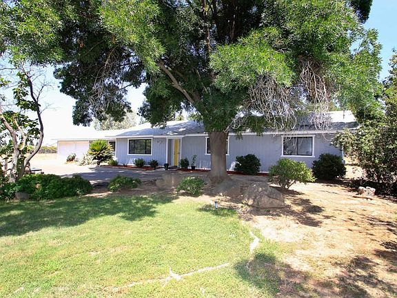 3rd image of 37785 Dublin Dr