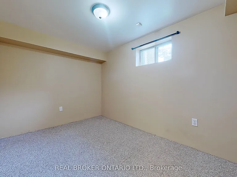 351 Taylor Mills Dr N — Photo 7