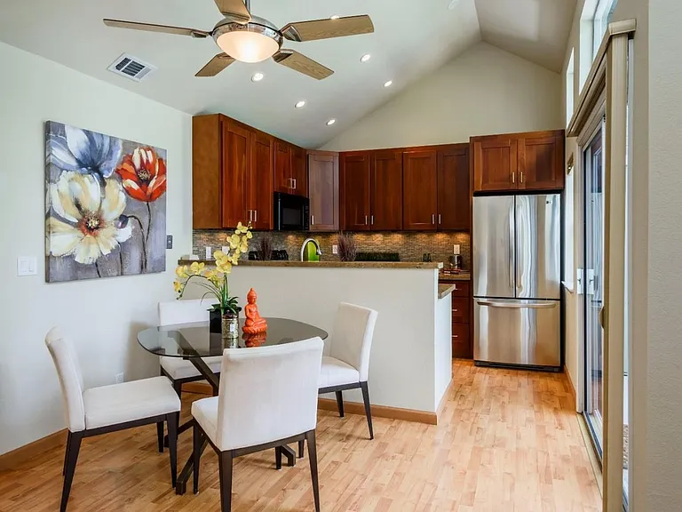 828 Boardwalk Pl — Photo 4