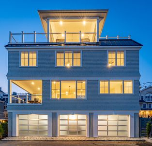9 Lees Wharf, Newport, RI, 02840