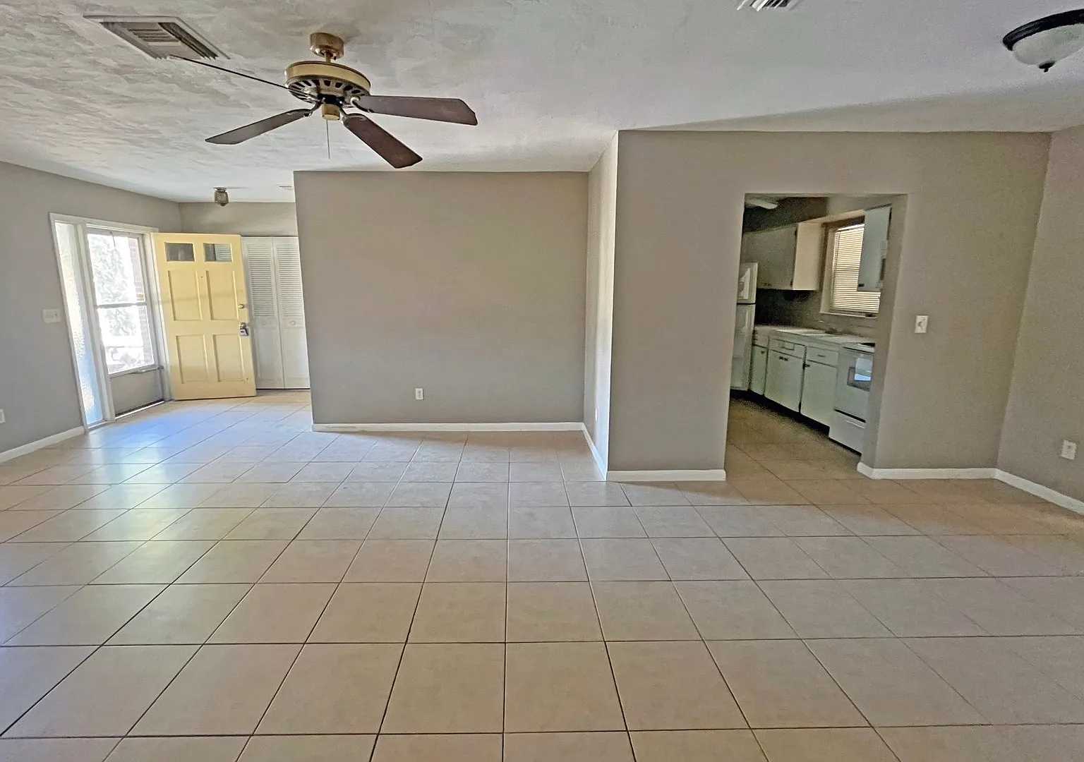 Spacious 2/2 home featuring neutral ceramic tile throughout within the heart of Spring Hill — Photo 4