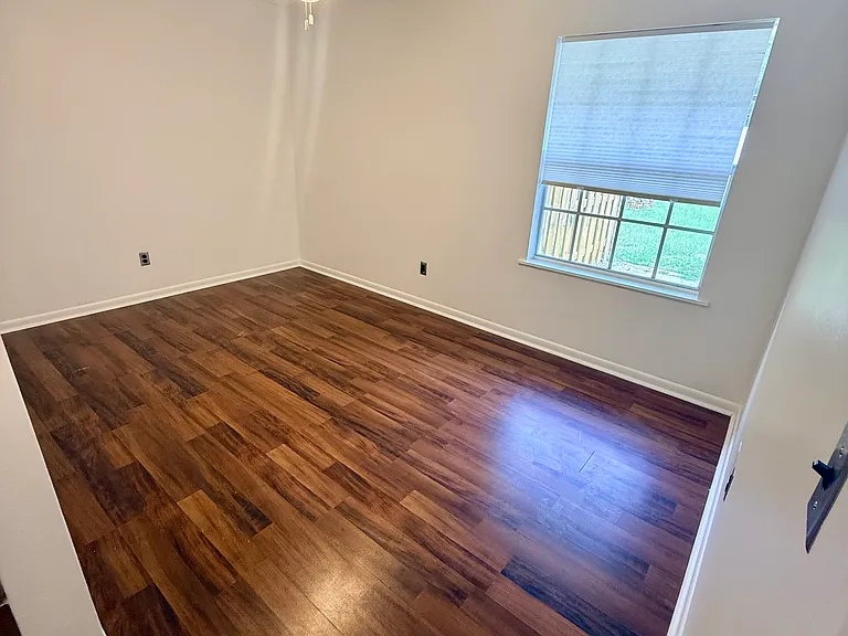 6740 W Van Buren Dr — Photo 10