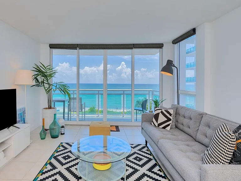 6917 Collins Ave #8815 — Photo 3