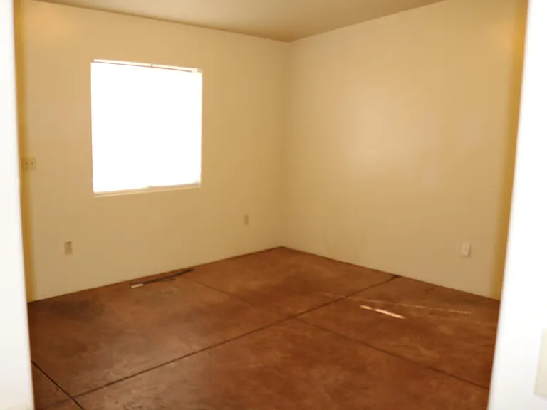 89 E Laguna St #1 — Photo 6