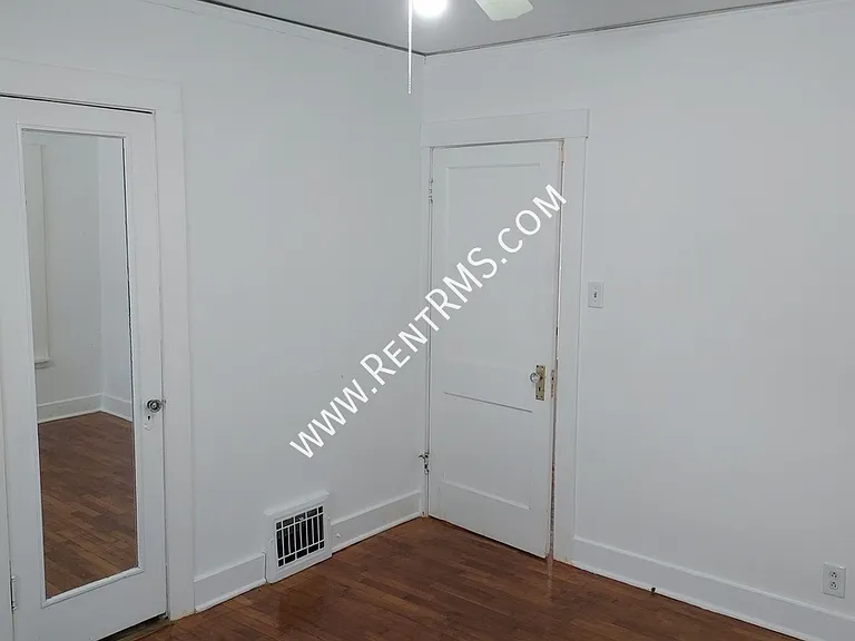 709 SW Medford Ave — Photo 17