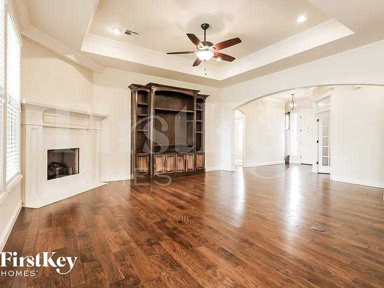 11545 SW 55th St — Photo 3