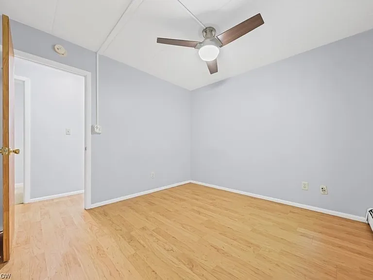 980 S Lincoln St — Photo 9