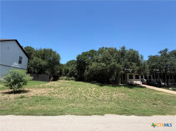 18308 Center St, Leander, TX 78645