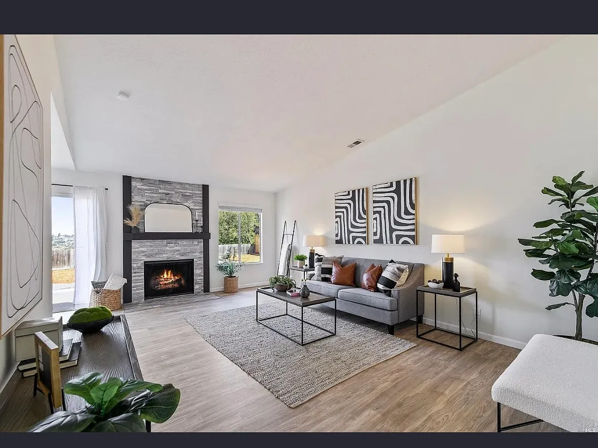 3 bed, 1581 sqft, $3,700 — Photo 4