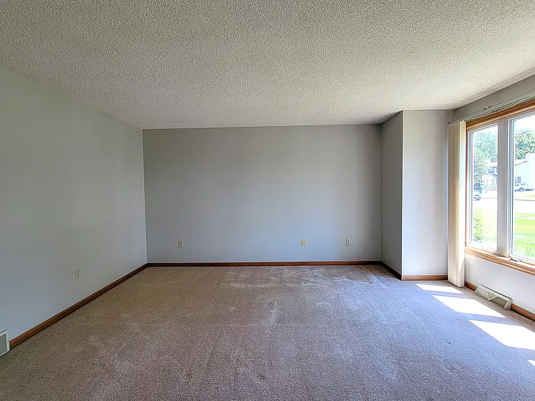 200 Losson Rd #B — Photo 11