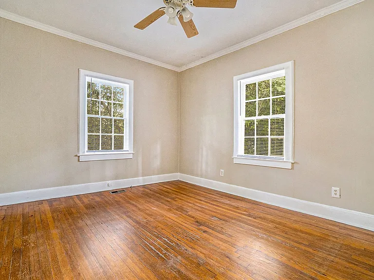 1908 N Decatur Rd — Photo 11