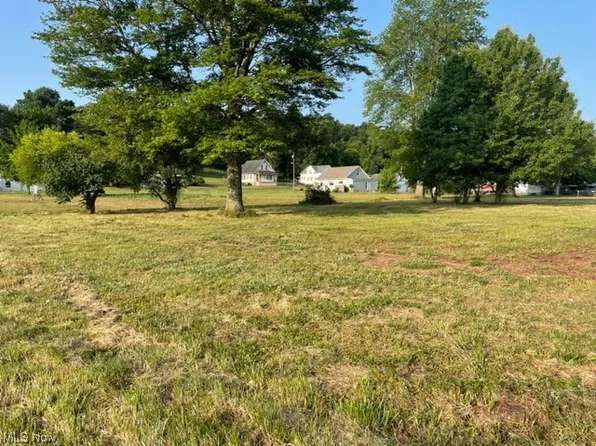 2600 Pike St, Parkersburg, WV 26101