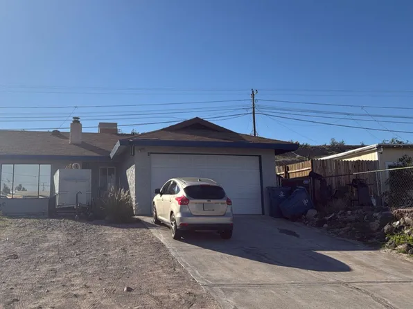 1740 Rio Vista Dr, Bullhead City, AZ 86442