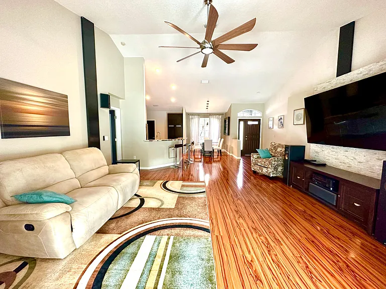 2227 Misty Ct — Photo 14