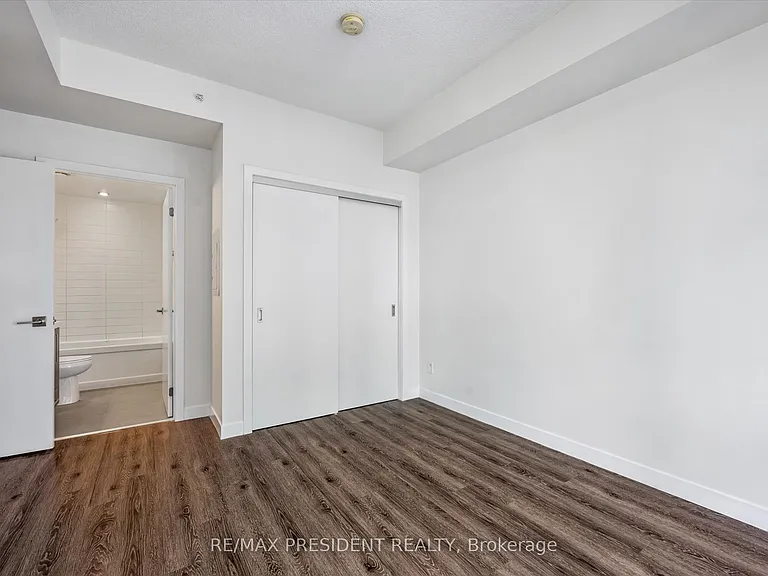 2087 Fairview St #1401 — Photo 18
