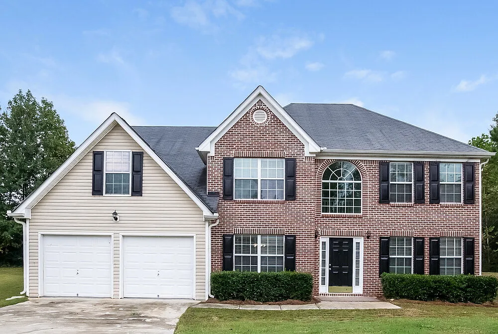 5 bed, 3.0 bath, 2855 sqft, $2,600 — Photo 1