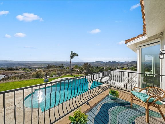 4th image of 38475 Calaveras Rd
