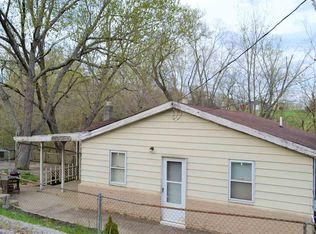 6140 Twin Lakes Dr, Covington, KY 41015