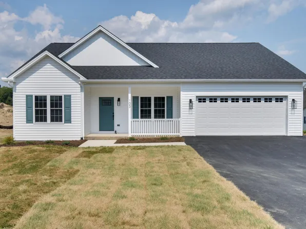 103 Fall Ridge Dr, Stuarts Draft, VA 24477