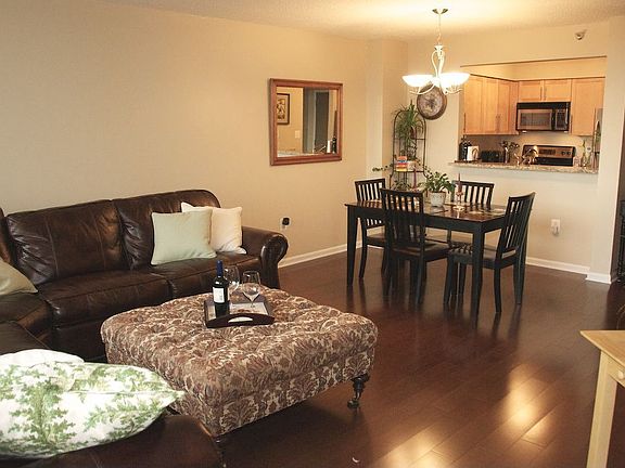 2nd image of 10101 Grosvenor Pl APT 1412