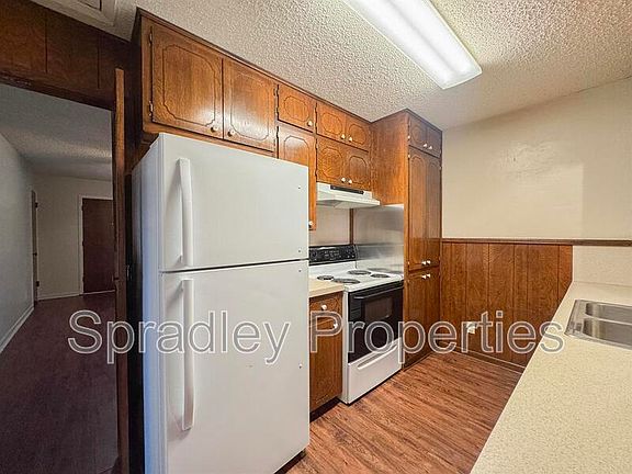 5th image of 3717 W Ivanhoe Dr