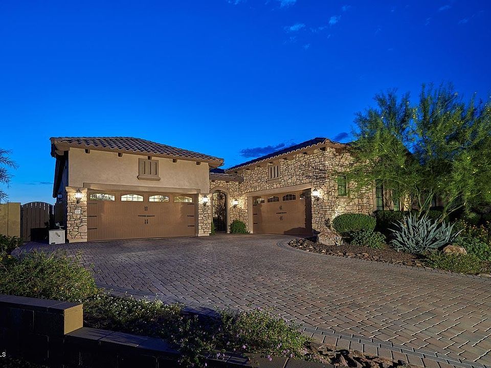 1st image of 2010 N Steele Cir
