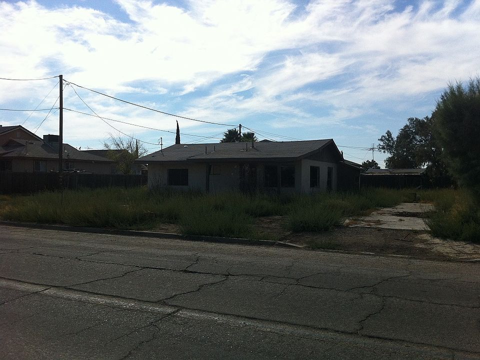 2nd image of 22055 S 6th St