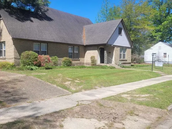 (undisclosed Address), Pine Bluff, AR 71603