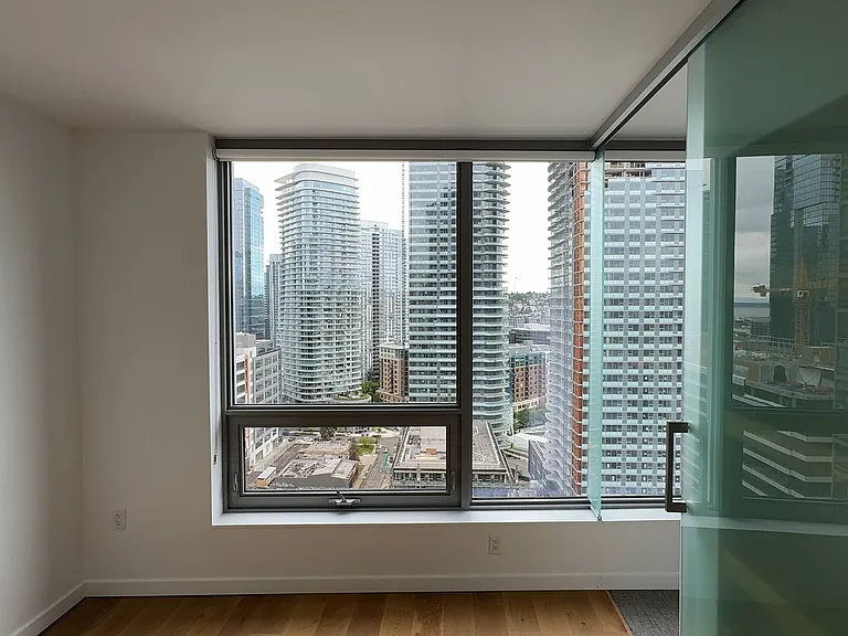 1808 Minor Ave #2106 — Photo 8