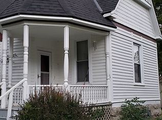 300 E 3rd St, Edgerton, KS 66021