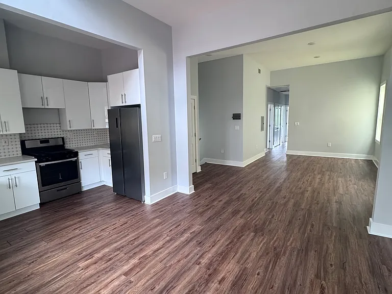 226 Dwight St #2 — Photo 1