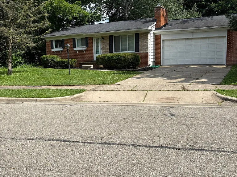 3064 Belvidere St — Photo 1