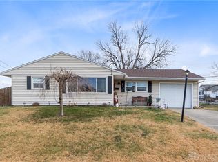 1222 Hemlock Dr, Fairborn, OH 45324