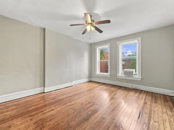 2921 Pennsylvania Ave Floor 2, Saint Louis, MO 63118