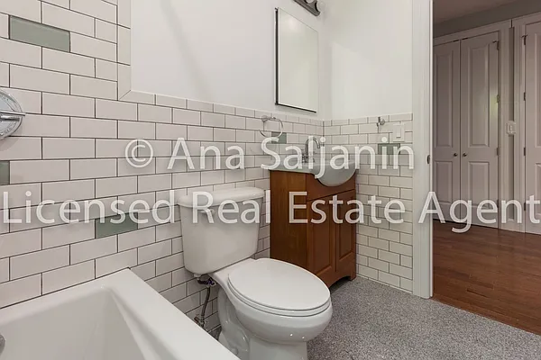 Rented by Citi Zone Realty | media 22