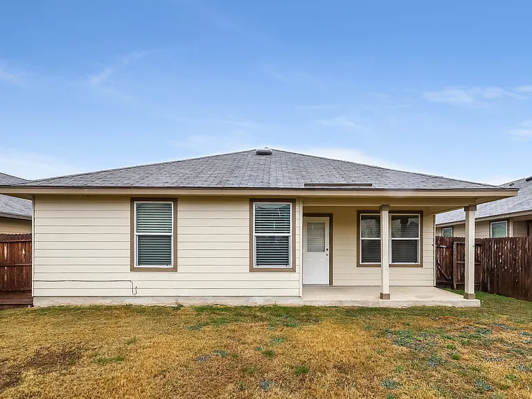 5714 Goliad Blf — Photo 15